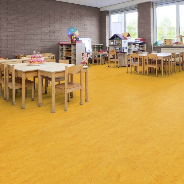 Buy Marmoleum Real 3225 Dandelion