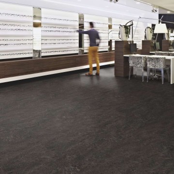 Marmoleum Real 3236 Dark Bistre
