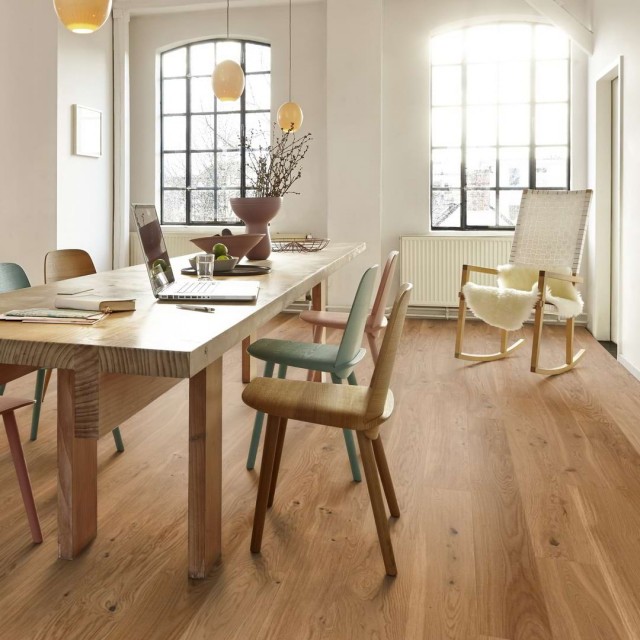 Hardwood Flooring BOEN 181mm Planks Oak Indian Summer Vivo Live Natural brushed