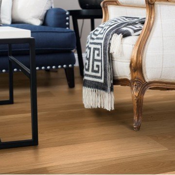 Hardwood Flooring BOEN 181mm Planks Oak Animoso Live Natural