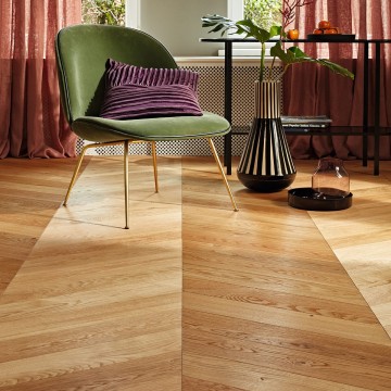 Parketlentės BOEN Chevron Ąžuolas Adagio Live Natural brushed