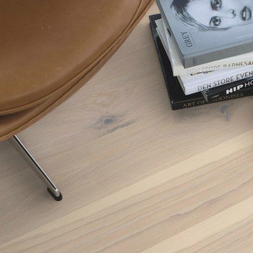 Hardwood Flooring BOEN 138mm Planks Oak Pale White Live Pure
