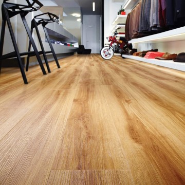 Luxury Vinyl Tile Moduleo Roots Pink Classic Oak 24438Q